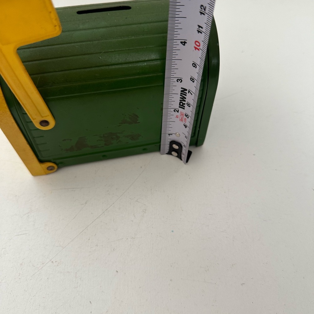 John Deere Metal Mailbox Bank By Ertl Vintage Made In Dyersville Iowa USA - Picture 4 of 11